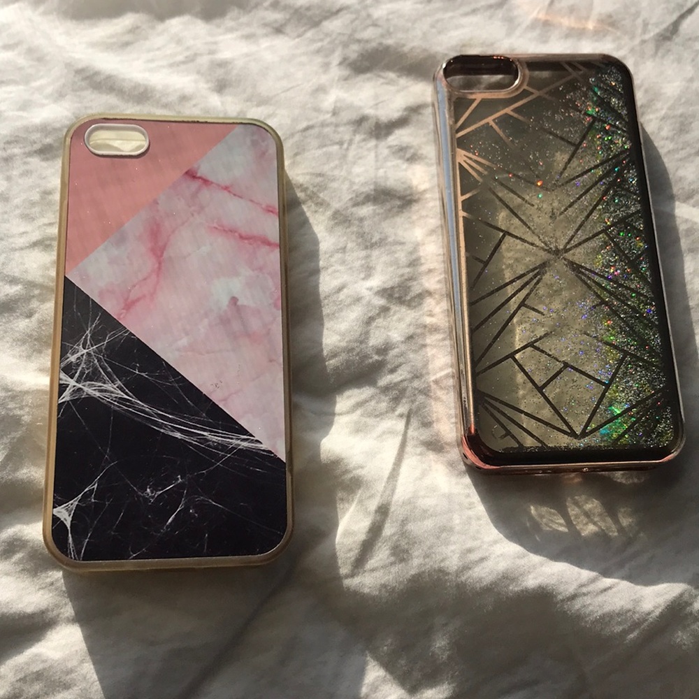 2 iPhone 5/SE/5s cases